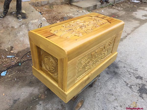 Quách gỗ vàng tâm là gì? Vật phẩm tang lễ 2021 3 Quách gỗ vàng tâm mang vẻ đẹp tự nhiên